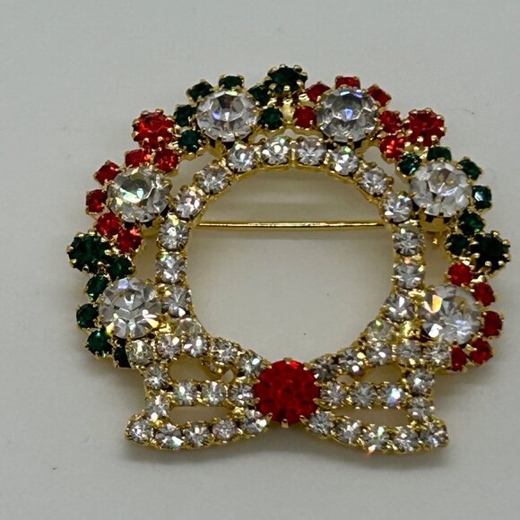 Vintage Lord & Taylor Christmas Wreath Brooch Gold-Tone Rhinestones Red Green Cl - Picture 14 of 16